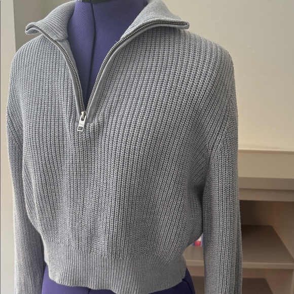 Aritzia TNA Womens XXS Ashbury Quarter Zip Cropped Pullover Ribbed Knit Gray - Picture 11 of 13